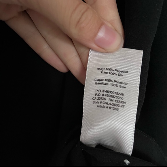 Aritzia promener off the shoulder blouse - Picture 3 of 7